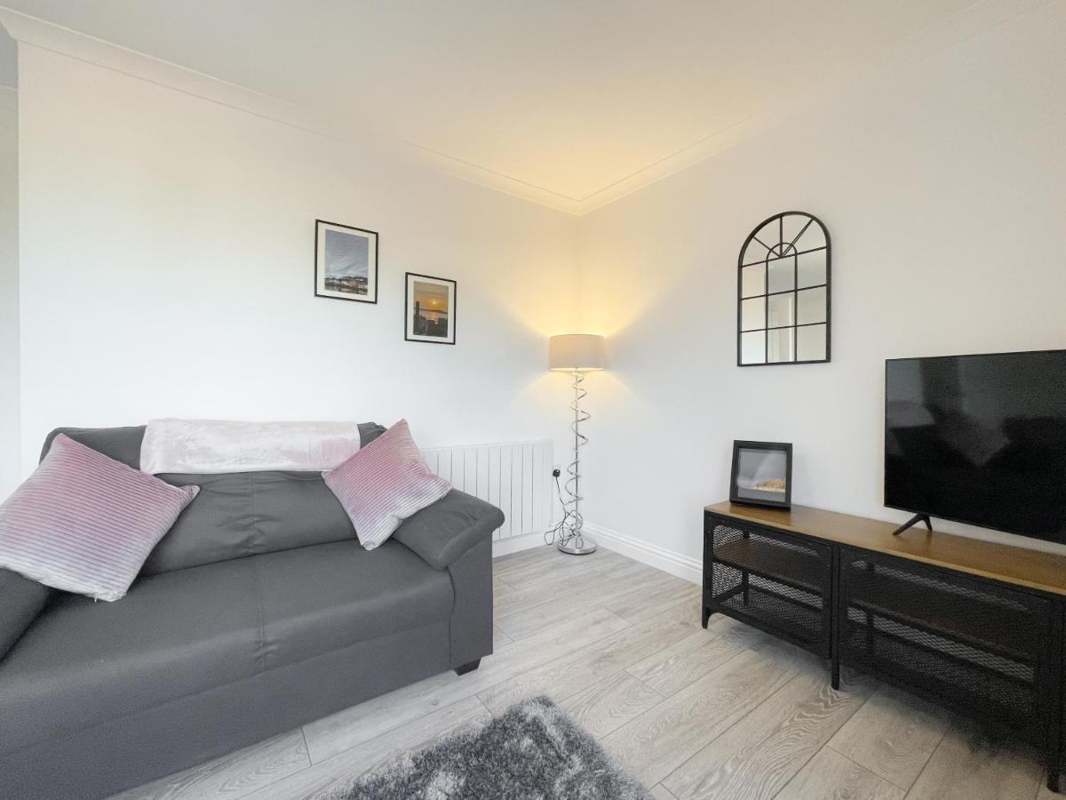Pier View Apartment Oban Bagian luar foto