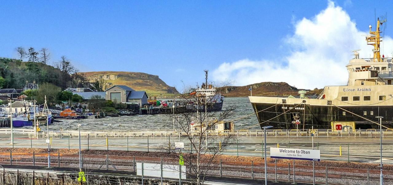 Pier View Apartment Oban Bagian luar foto